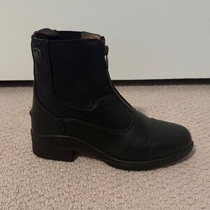Sleek Black Ankle Riding Boots